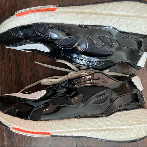 ADIDAS BY STELLA MCCARTNEY
adidas by Stella McCartney ULTRABOOST 22 - Picture 7 of 8